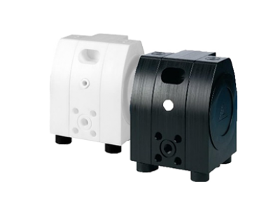 SERIA E - PNEUMATYCZNE POMPY MEMBRANOWE ALMATEC Z TWORZYWA SZTUCZNEGO